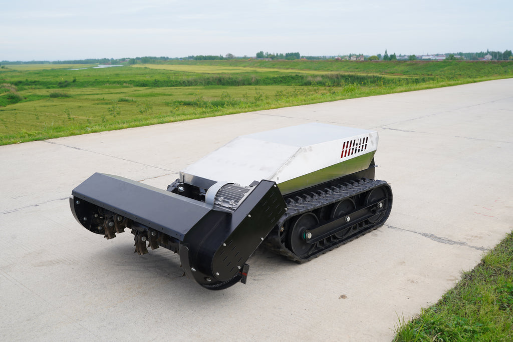 FP1000 Hybrid Electric 5Kwh with Petrol Generator Remote Control Flail Mulcher