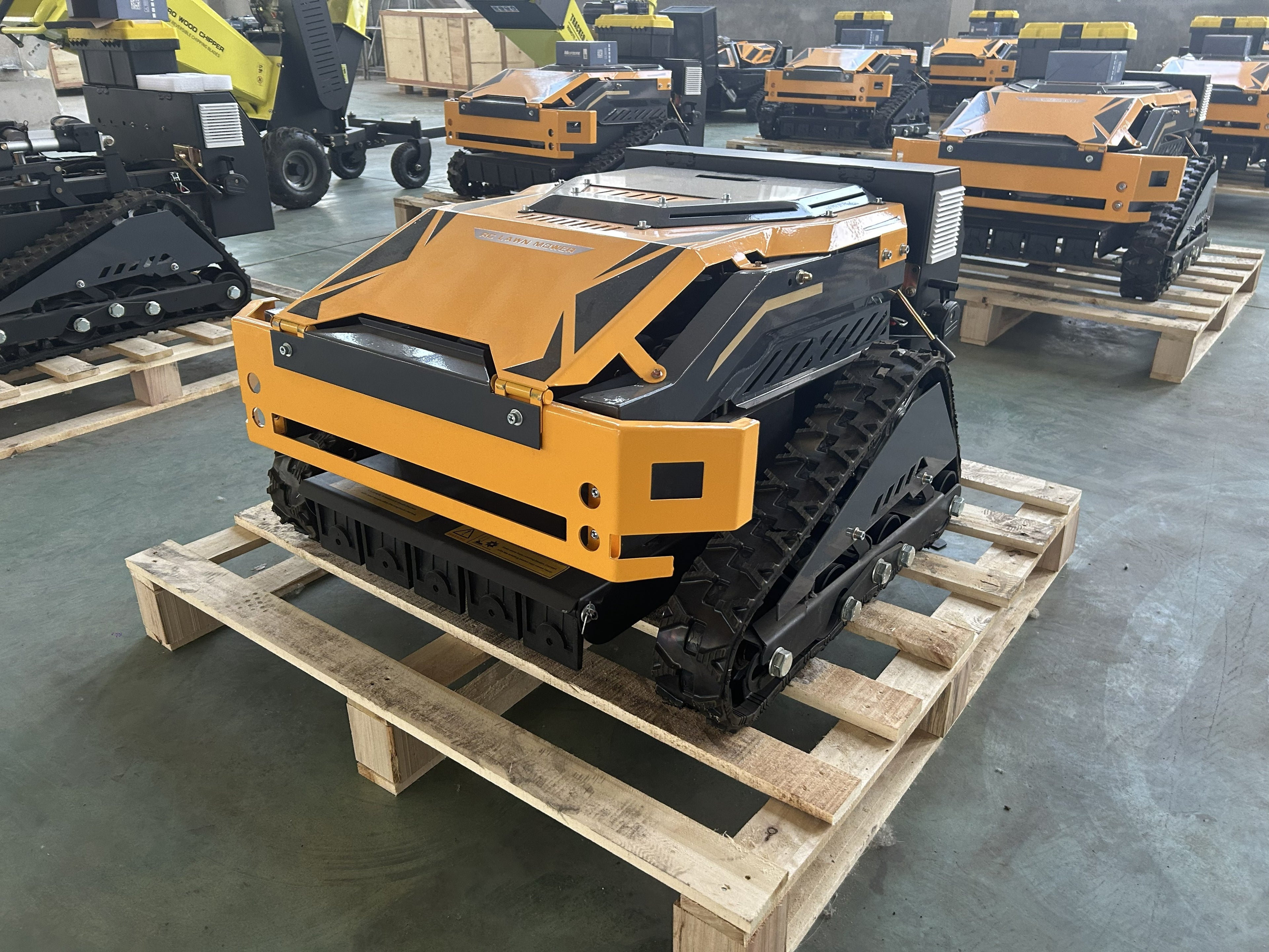 RM500 225cc Petrol Engine Remote Control Rotary Mower