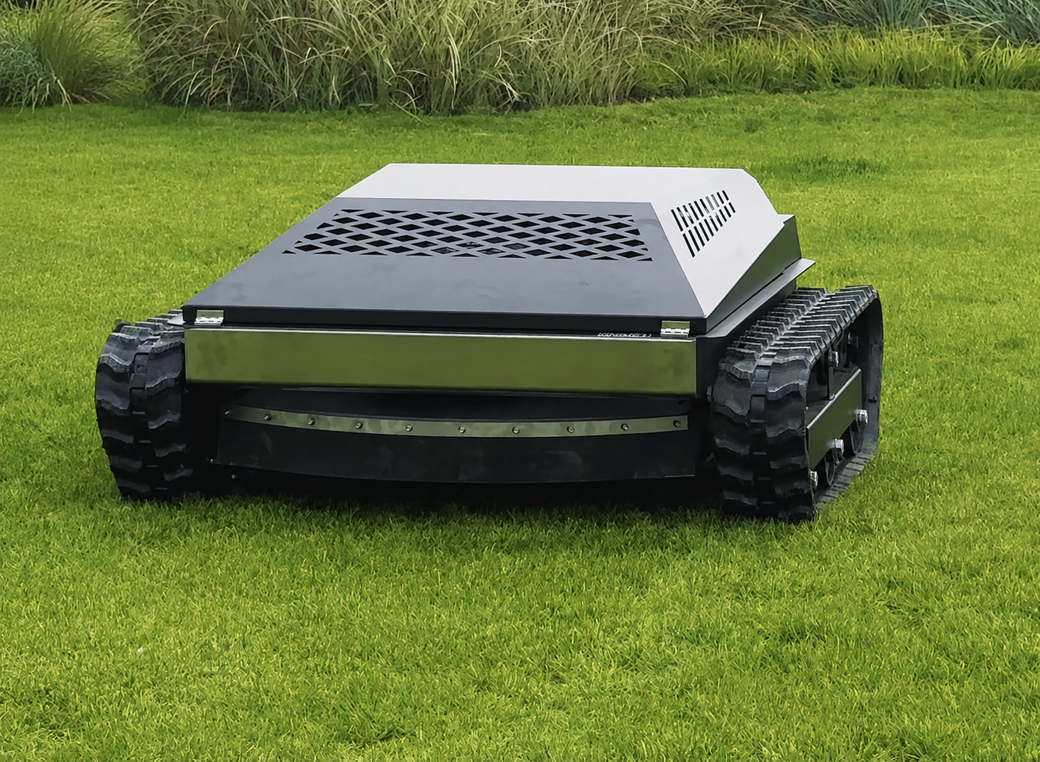 RS1000E 17Kwh Lithium-ion Battery Full Electric Remote Control Rotary Slashing Mower